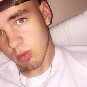 Meet your Posher, Josh